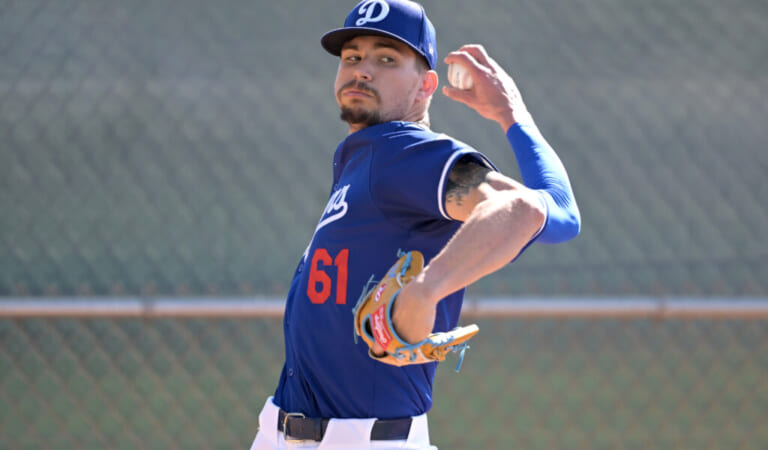 Dodgers To Recall Ricky Vanasco, Landon Knack For MLB Debuts