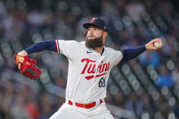Mariners To Sign Dallas Keuchel To Minor League Deal