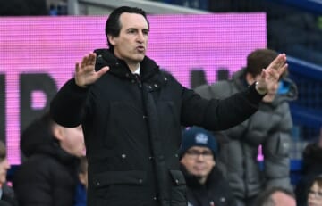 Coach tells Aston Villa striker to leave the club in summer