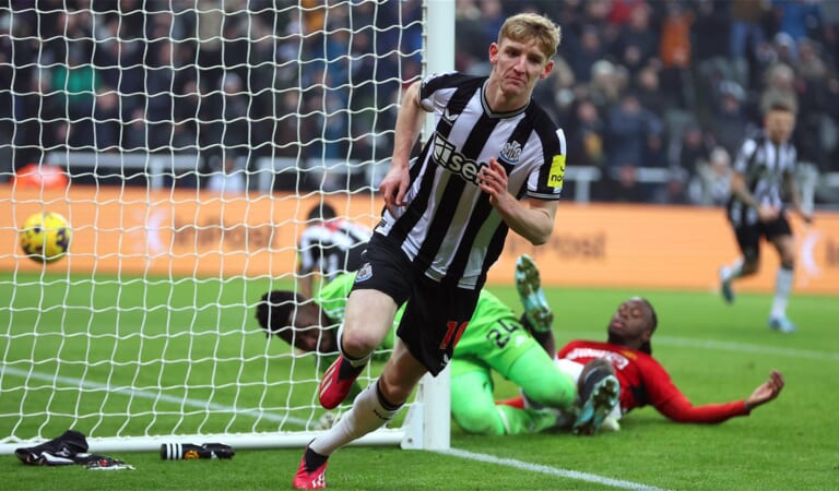 Manchester United in disarray and Liverpool in transition – Newcastle United can take advantage